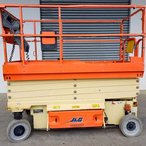 Used JLG 3246ES Scissor lift