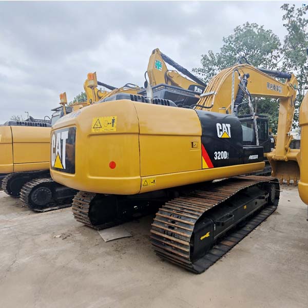 Used CAT 320D — product image