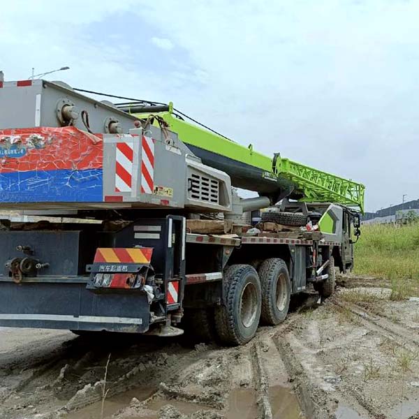 Used ZOOMLION ZTC250A-1 — product image