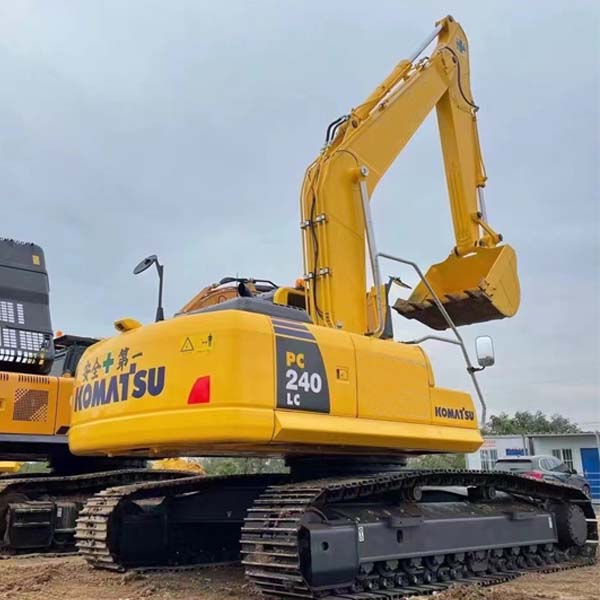 Used KOMATSU PC240 — product image