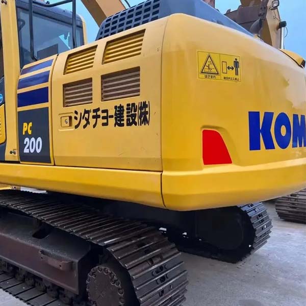Used KOMATSU PC200 — product image