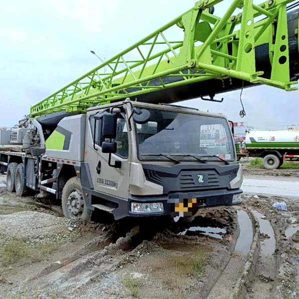 Used ZOOMLION ZTC250A-1 — product image