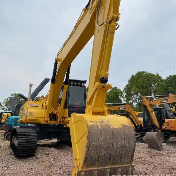 Used KOMATSU PC240 — product image