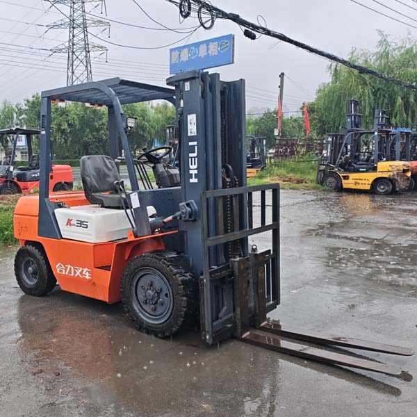 Used Heli CPCD35 Forklift — product image