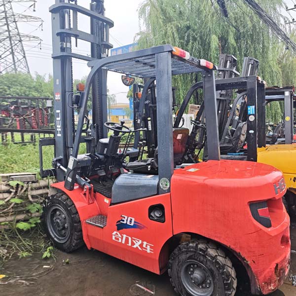 Used Heli CPCD30 Forklift — product image