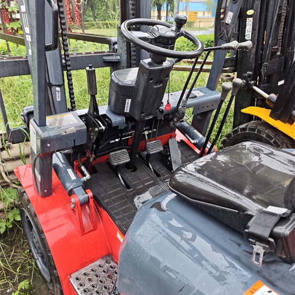 Used Heli CPCD30 Forklift — product image