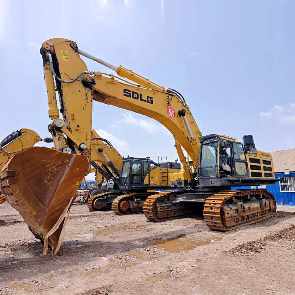 Used SDLG E6730H