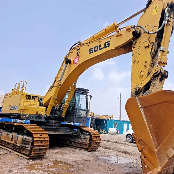 Used SDLG E6730H — product image