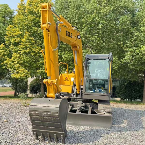Used SDLG E675H — product image