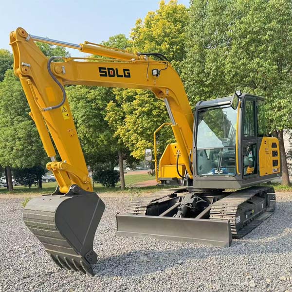 Used SDLG E675H