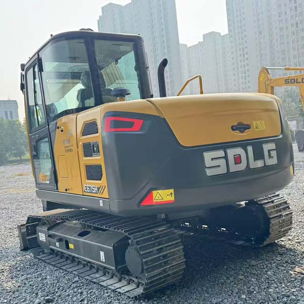 Used SDLG E675H — product image