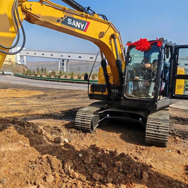 Used SANY SY135C — product image