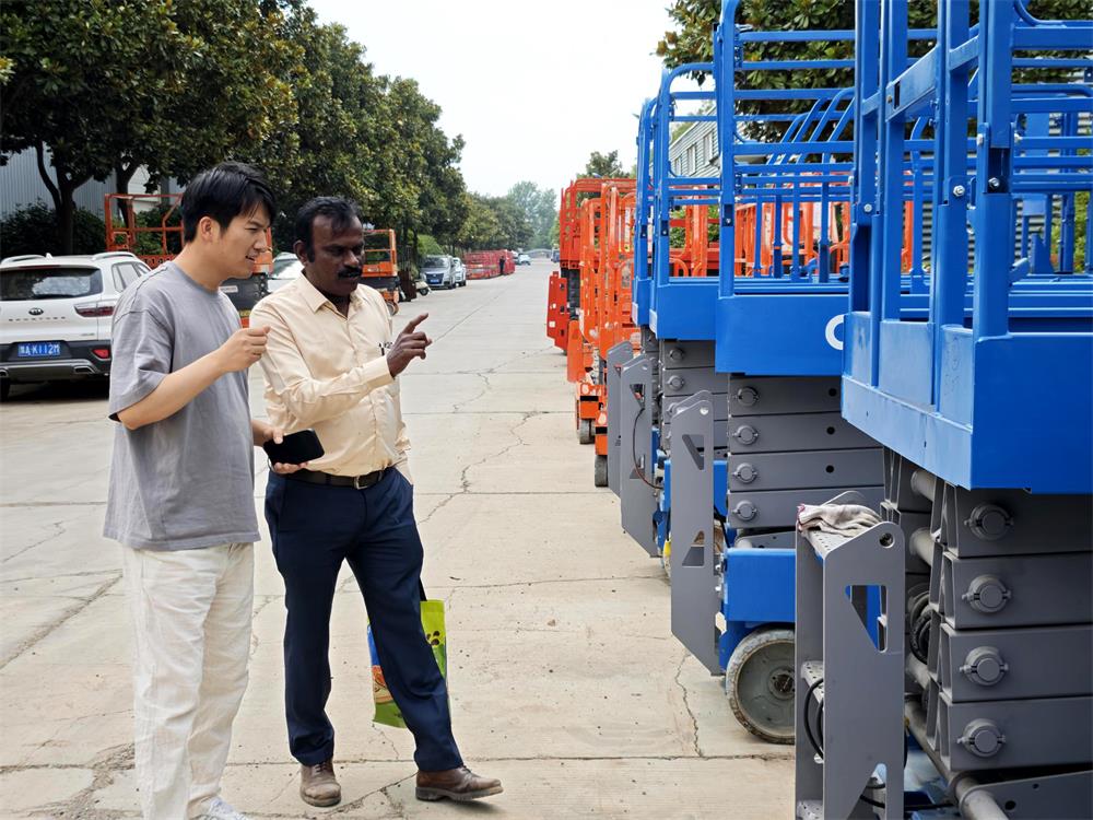 Indian clients touring the ASURE warehouse