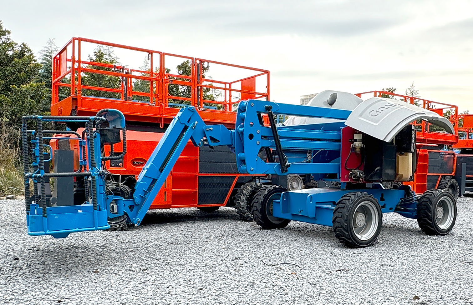 Genie Z45 Articulating Boom Lift Arrives — Expanding Our High-Performance AWP Inventory